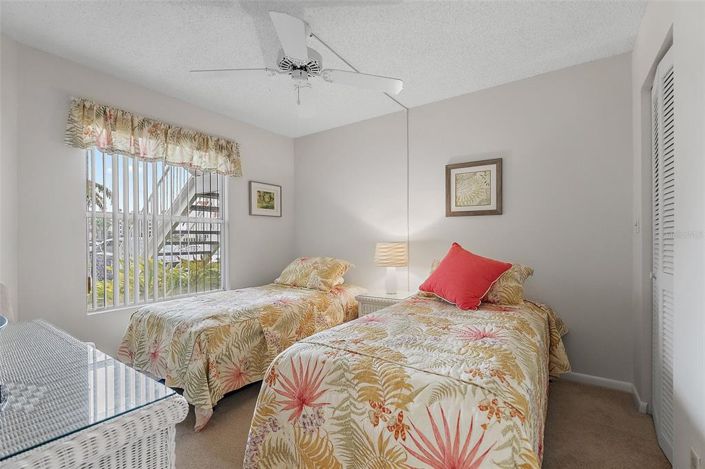 Image No.21-2 Bed Property for sale