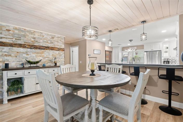 Image No.11-2 Bed Townhouse for sale