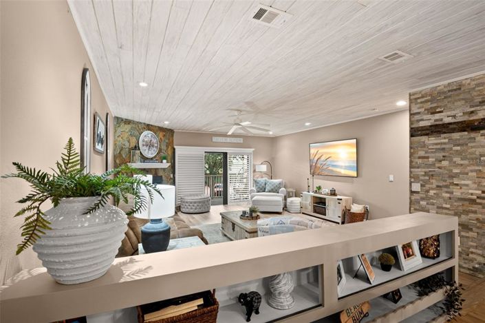 Image No.14-2 Bed Townhouse for sale