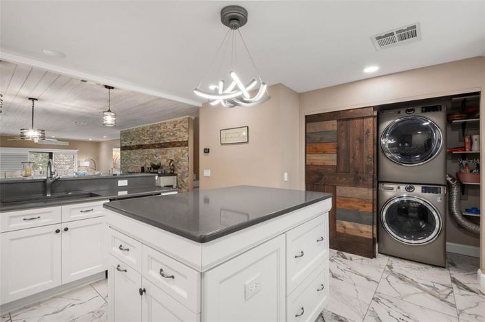 Image No.17-2 Bed Townhouse for sale