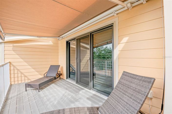 Image No.28-2 Bed Townhouse for sale