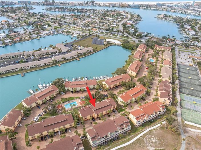 Image No.44-2 Bed Townhouse for sale