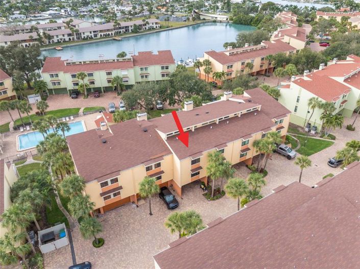 Image No.48-2 Bed Townhouse for sale