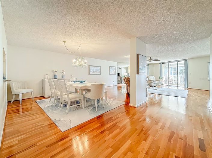 Image No.27-2 Bed Property for sale