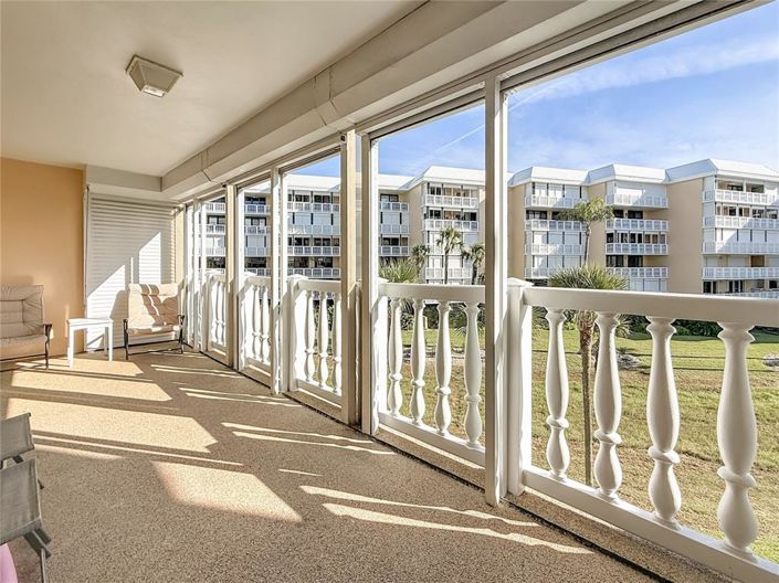 Image No.37-2 Bed Property for sale