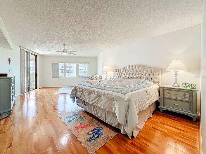 Image No.38-2 Bed Property for sale