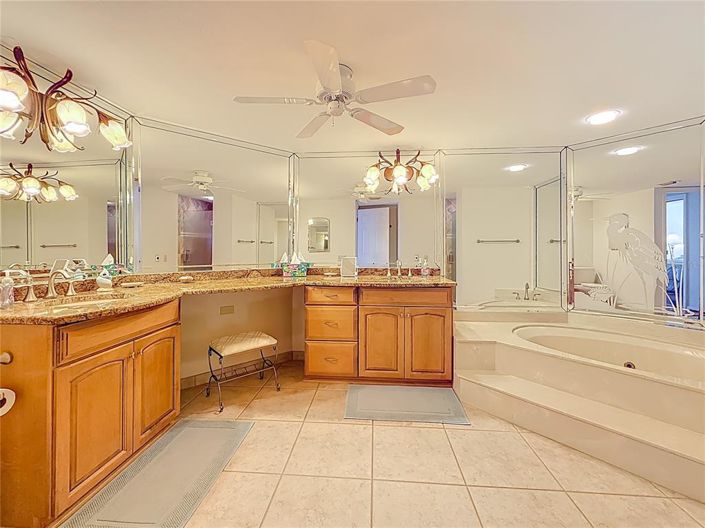 Image No.47-2 Bed Property for sale