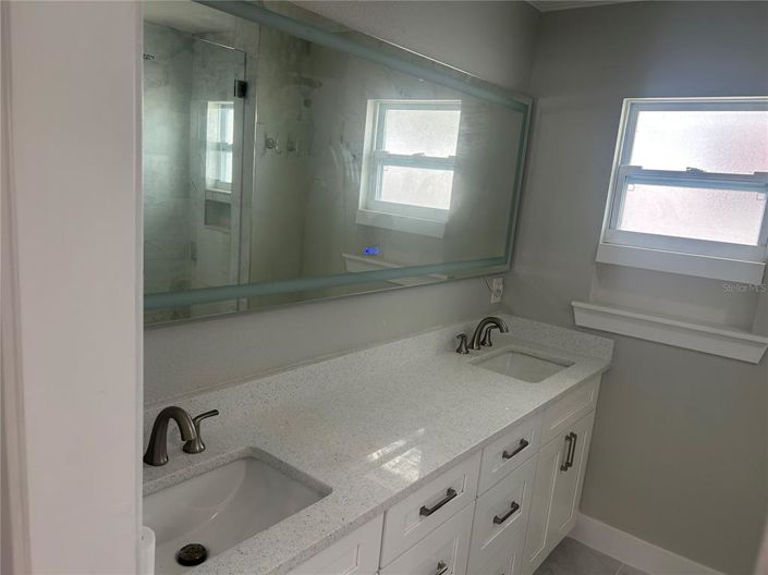 Image No.6-2 Bed Property for sale