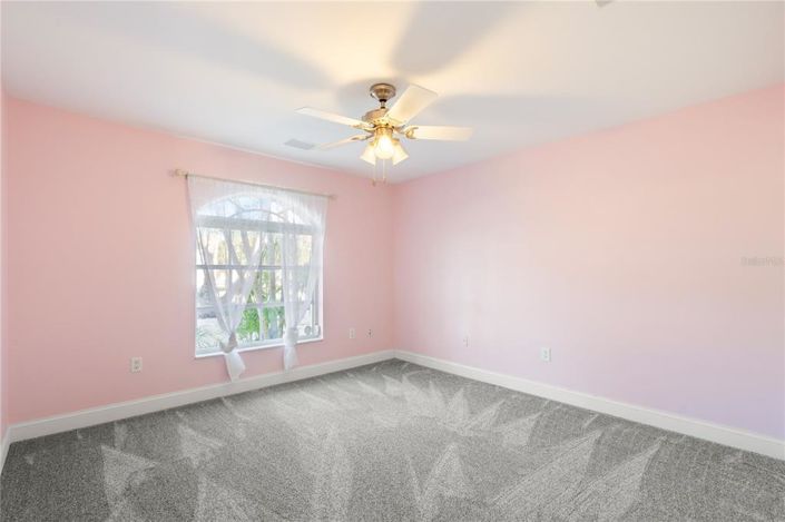 Image No.47-6 Bed Property for sale