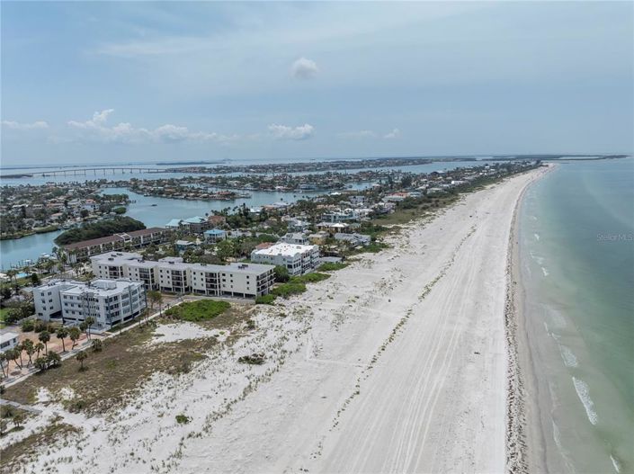 Image No.24-2 Bed Property for sale