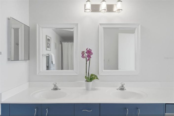 Image No.23-Propriété de 2 chambres à vendre à Floride