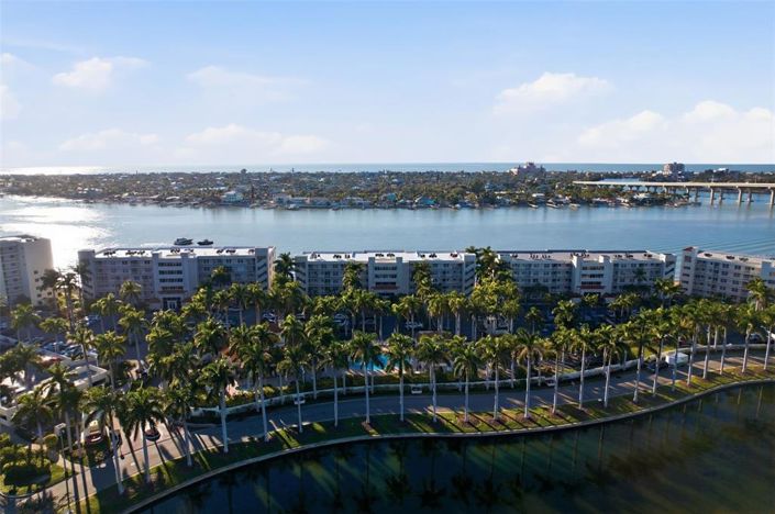 Image No.49-Propriété de 2 chambres à vendre à Floride