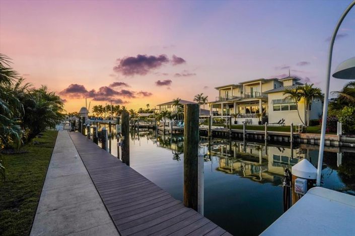 Image No.15-3 Bed Property for sale