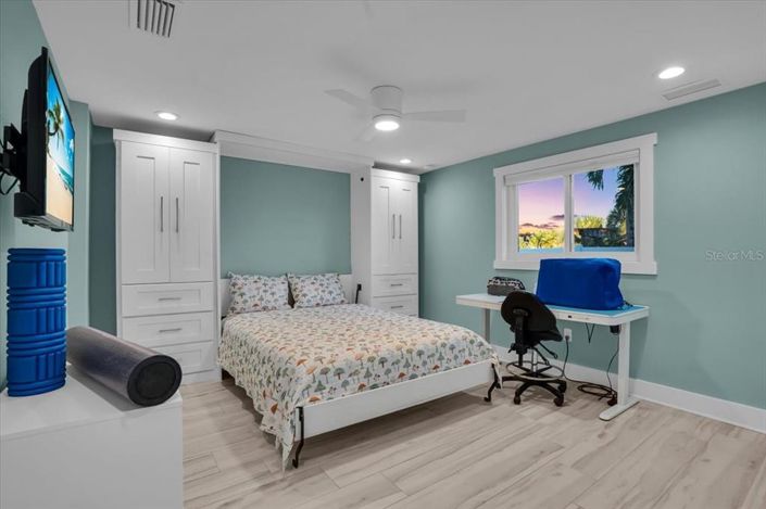 Image No.46-3 Bed Property for sale