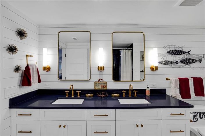 Image No.51-3 Bed Property for sale