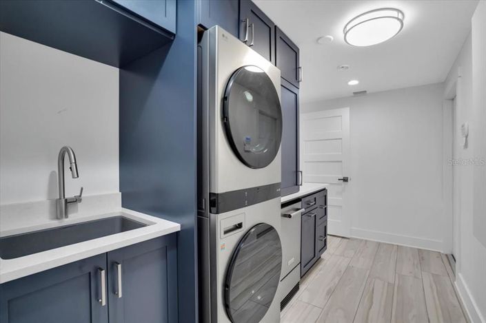 Image No.56-3 Bed Property for sale