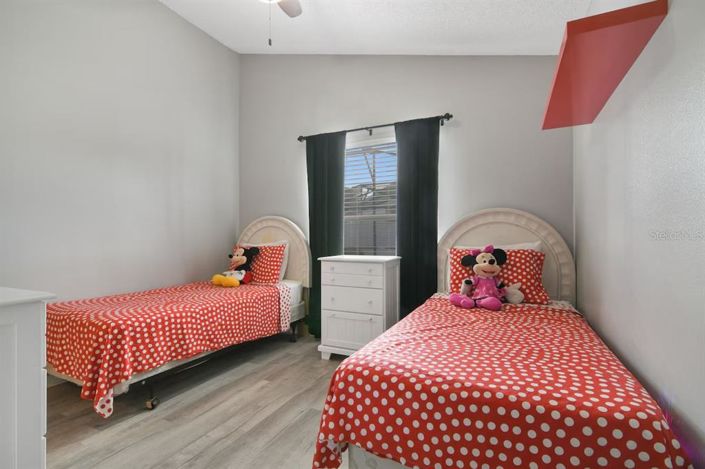 Image No.26-4 Bed Property for sale