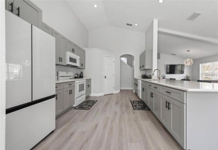 Image No.11-5 Bed Property for sale