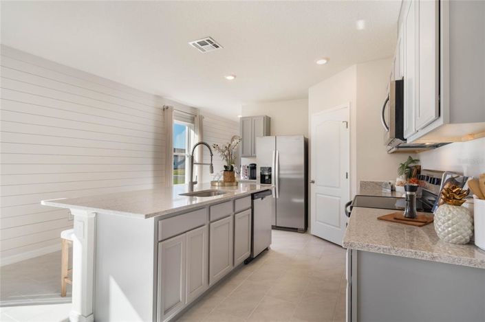 Image No.14-4 Bed Property for sale