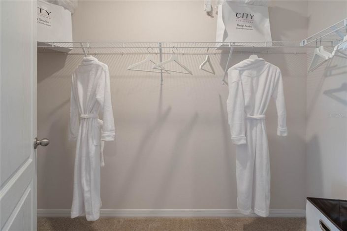 Image No.25-4 Bed Property for sale