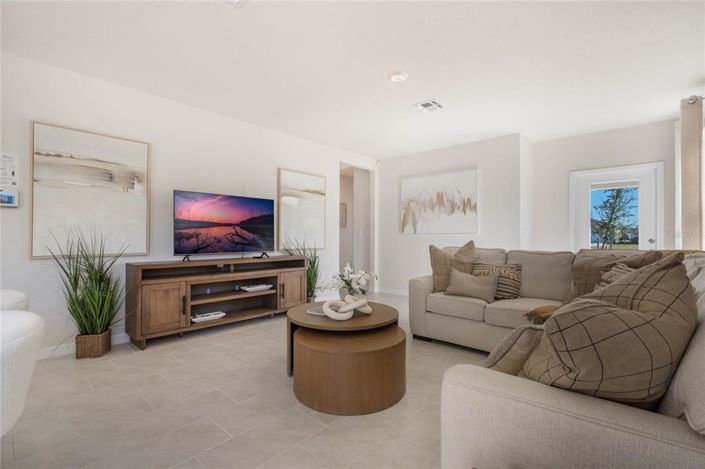 Image No.6-4 Bed Property for sale