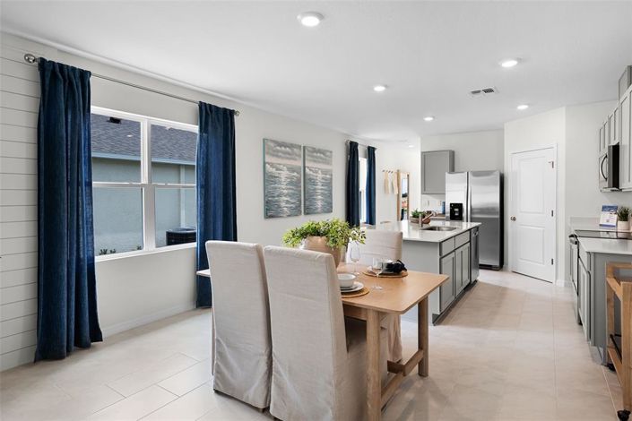 Image No.7-Propriété de 4 chambres à vendre à Davenport