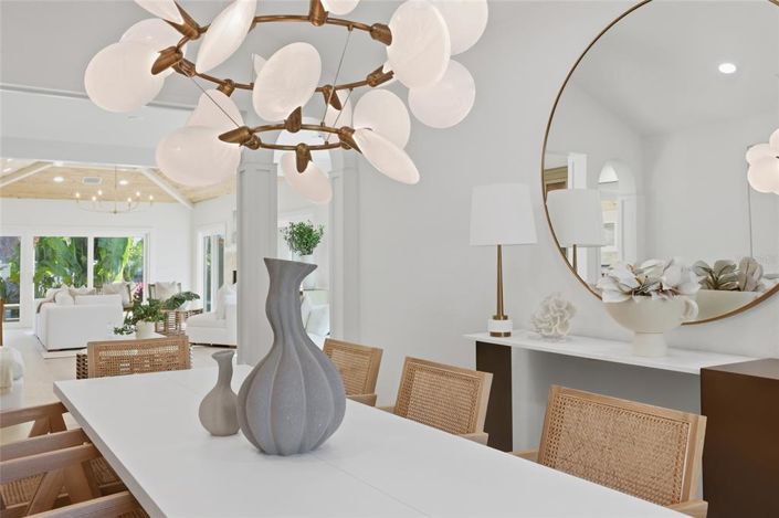 Image No.20-4 Bed Property for sale