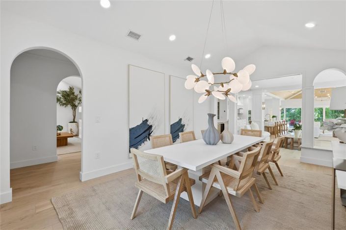 Image No.21-4 Bed Property for sale