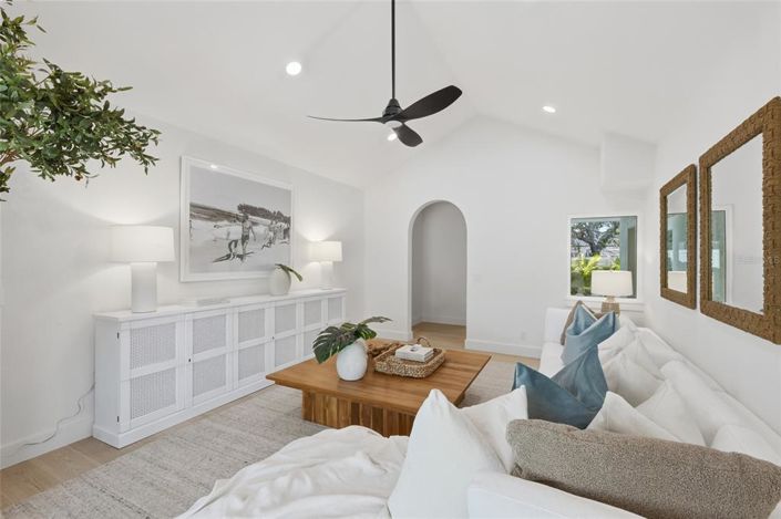 Image No.22-4 Bed Property for sale