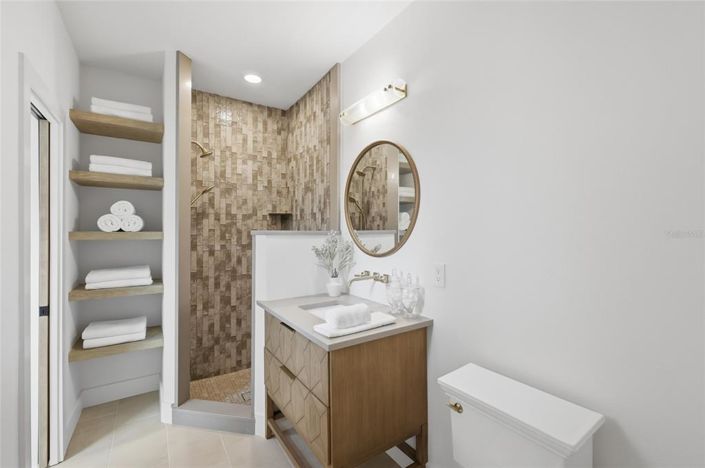 Image No.24-4 Bed Property for sale