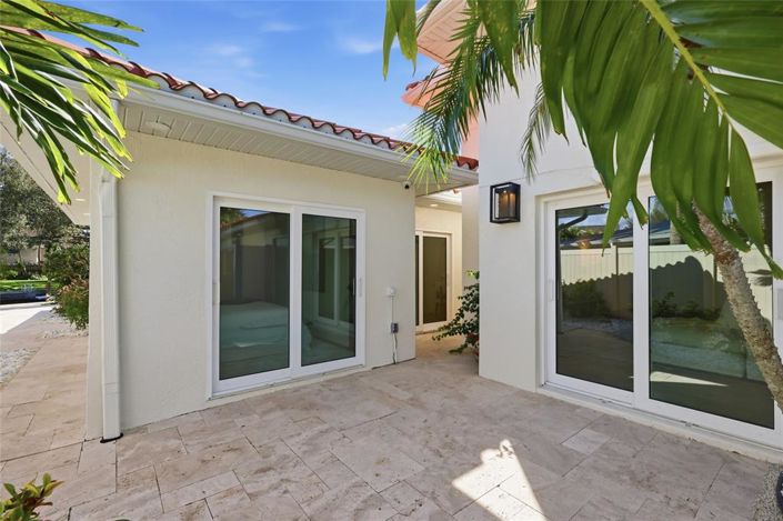 Image No.34-4 Bed Property for sale