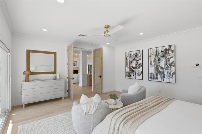 Image No.38-4 Bed Property for sale