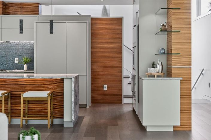 Image No.24-3 Bed Property for sale