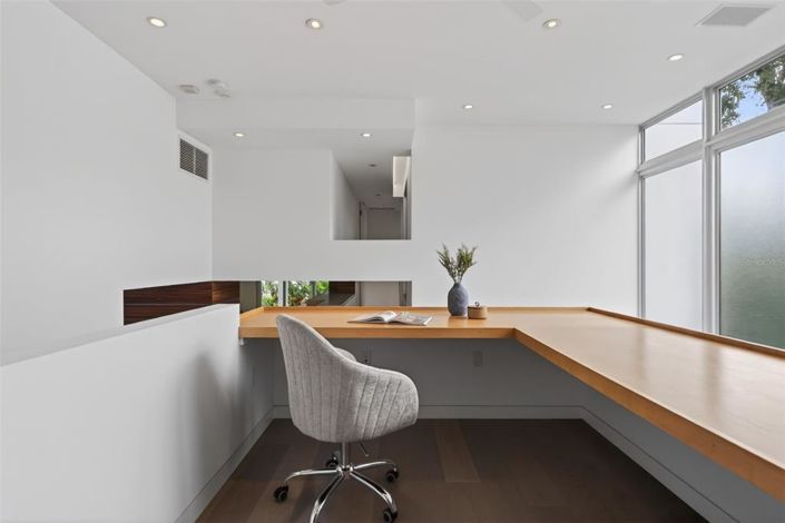 Image No.38-3 Bed Property for sale