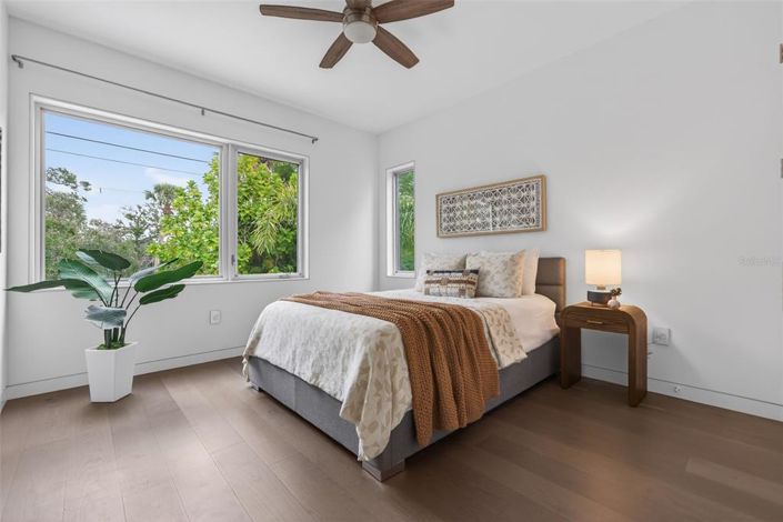 Image No.39-3 Bed Property for sale