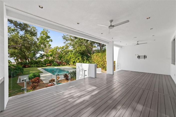 Image No.52-3 Bed Property for sale