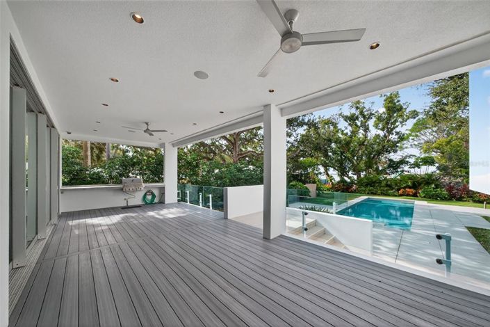 Image No.53-3 Bed Property for sale