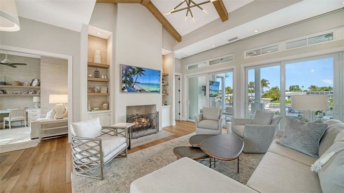 Image No.12-3 Bed Property for sale