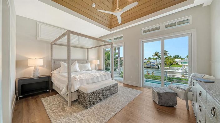 Image No.22-3 Bed Property for sale