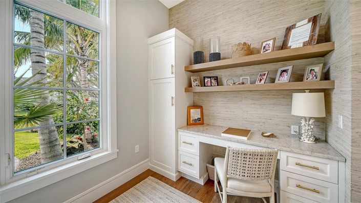 Image No.42-3 Bed Property for sale