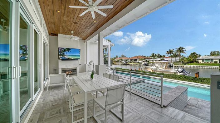 Image No.52-3 Bed Property for sale