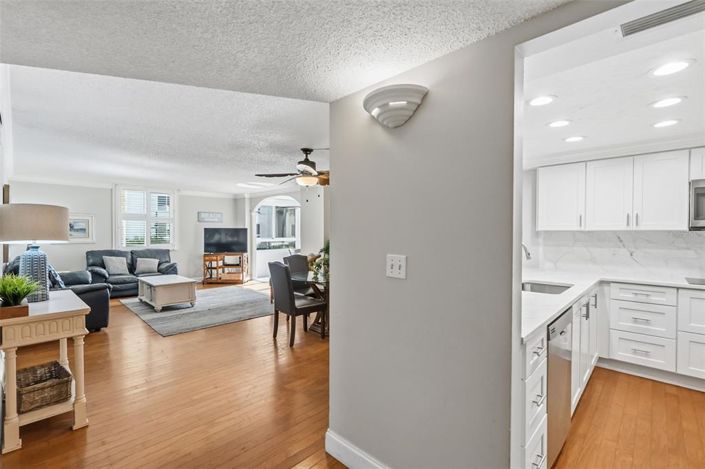 Image No.17-Propriété de 2 chambres à vendre à Sarasota