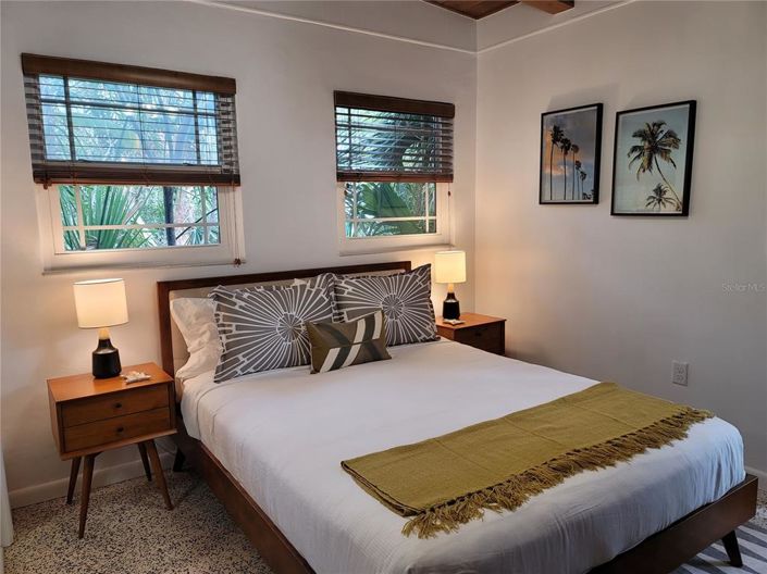 Image No.18-3 Bed Property for sale