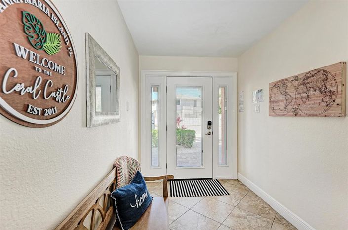 Image No.13-5 Bed Property for sale