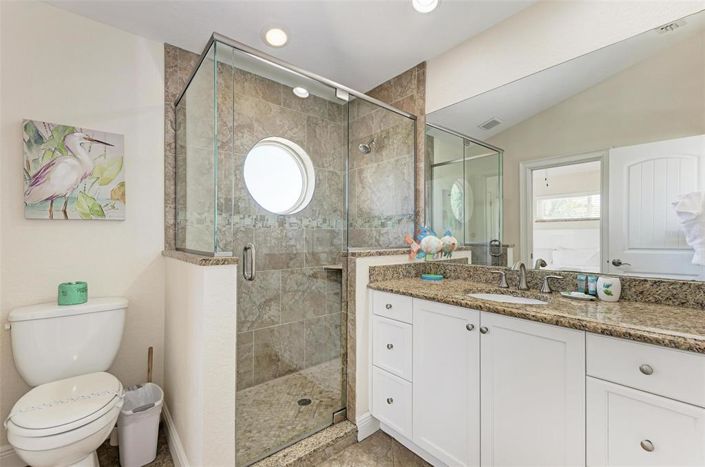 Image No.41-5 Bed Property for sale