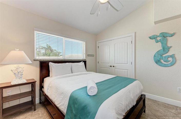 Image No.42-5 Bed Property for sale