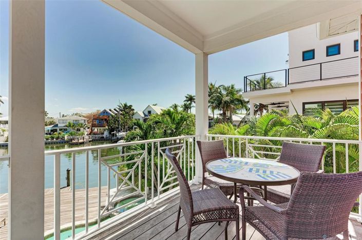 Image No.53-5 Bed Property for sale