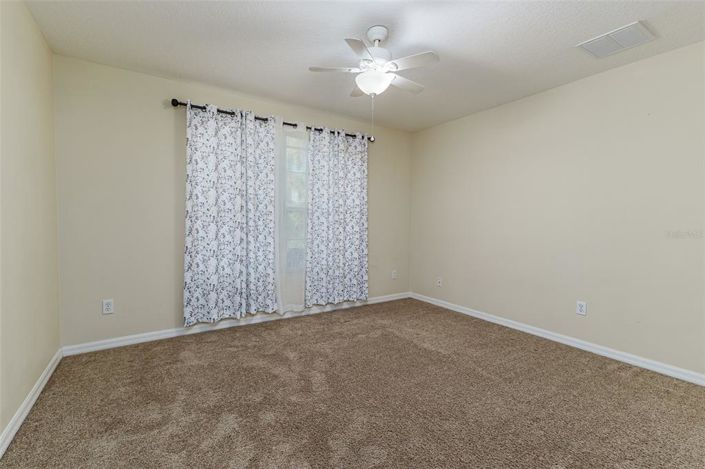 Image No.19-4 Bed Property for sale