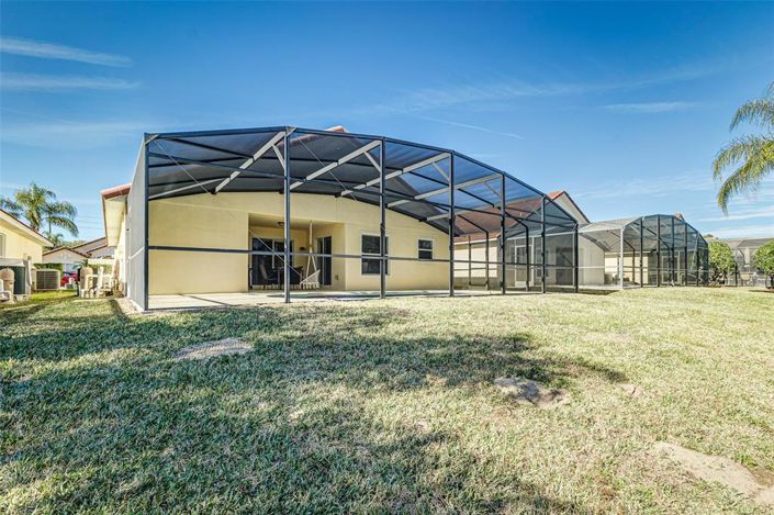 Image No.28-4 Bed Property for sale