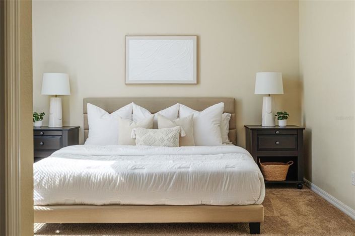 Image No.38-4 Bed Property for sale